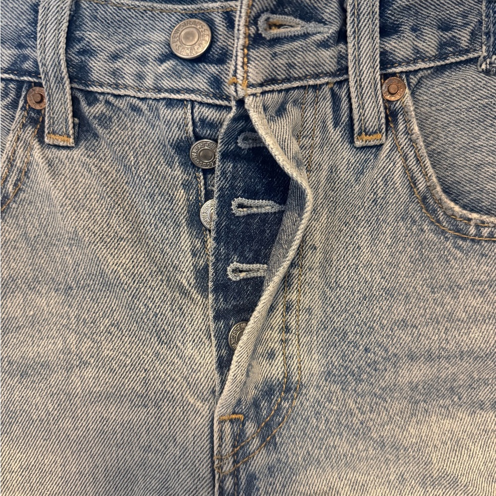 Levi's Light Wash Blue Denim Jean Shorts